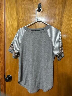 Gray Raglan Sleeve Top with Striped and Leopard Accents